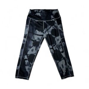 Women's Black and Gray Patterned Leggings